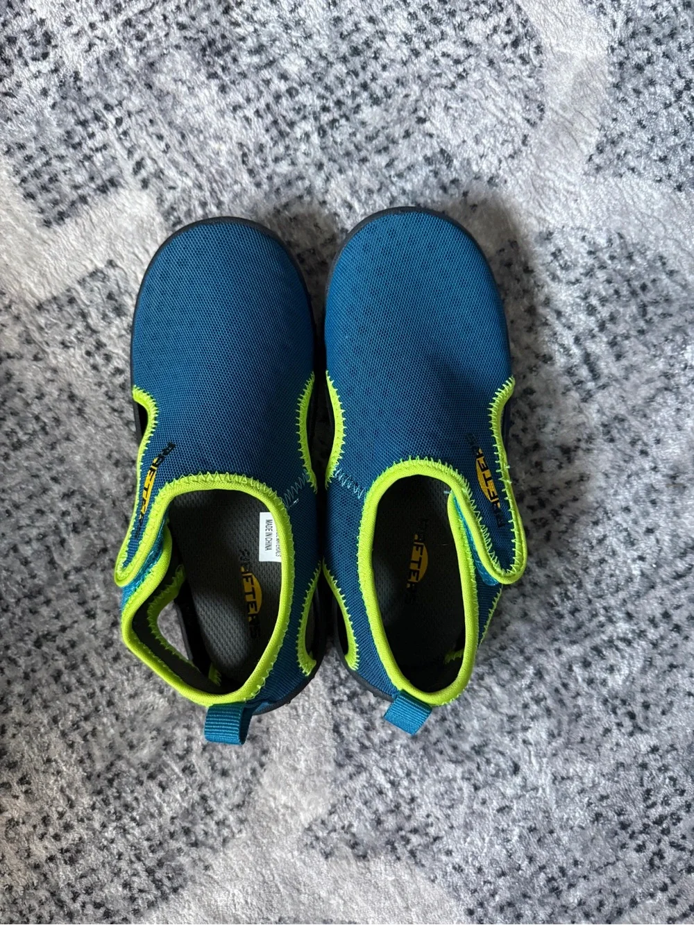 NWOT Kids Rafters Water Shoes
